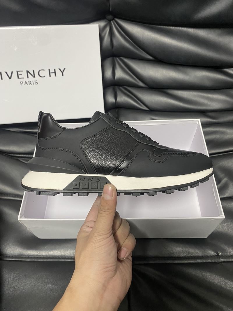 Givenchy Sneakers